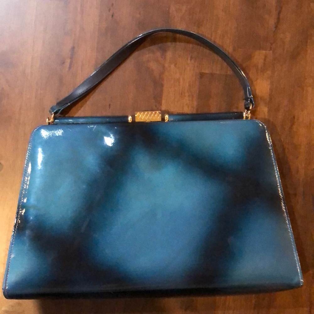 Johansen paten leather purse